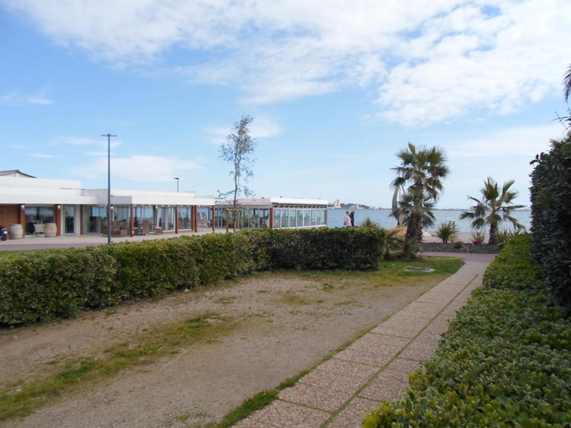 Appartement Avec Terrasse, Climatisation Et Animaux Admis, Proche Des Thermes - Fr-1-503-38 Balaruc-les-Bains Kültér fotó